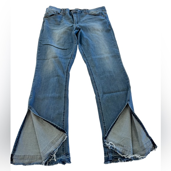 Wit & Wisdom Boot Cut Jeans with Side Slit Hem Size 16 Medium Wash - Picture 3 of 14